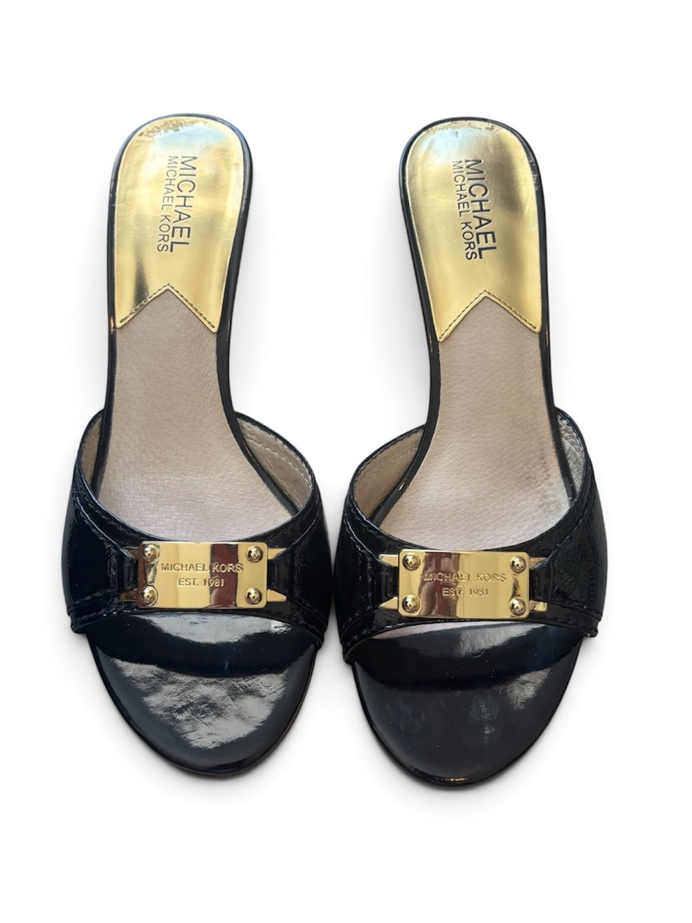 Michael Kors MK Classic Black Patent Slide Sandals Gold Plate Size 8.5